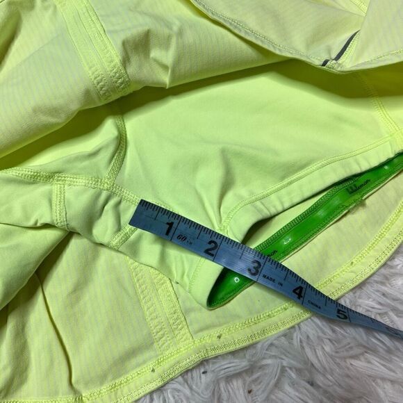 Lululemon Skirt Skort Size 4 Neon Green Built in Shorts Stretchy Mini Rare Find - Picture 7 of 9